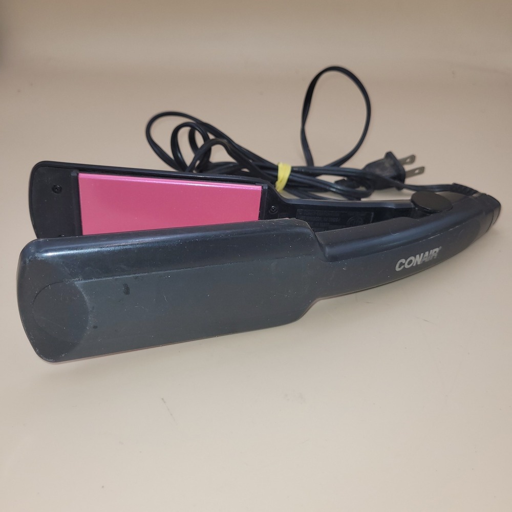 Conair Flat Iron Hair Straightener Pink Ceramic Plates Black CS4 tested works!
